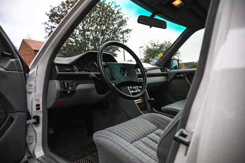 1990 Mercedes-Benz 230TE Estate (W124)-Sold