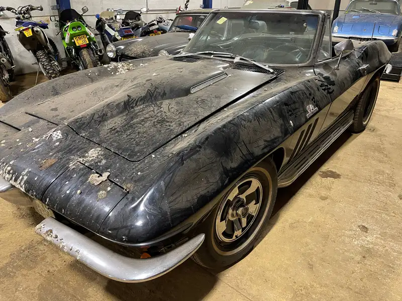 1966 Chevrolet Corvette C2 Stingray (Big Block) Manual-Sold