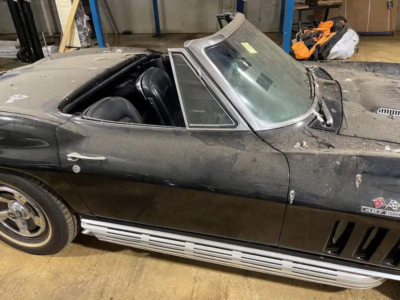 1966 Chevrolet Corvette C2 Stingray (Big Block) Manual-Sold