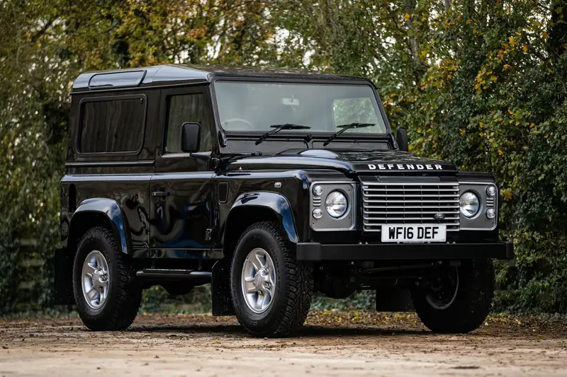 2016 Land Rover Defender 90 2.2 XS TDCI - 130 Miles-Sold
