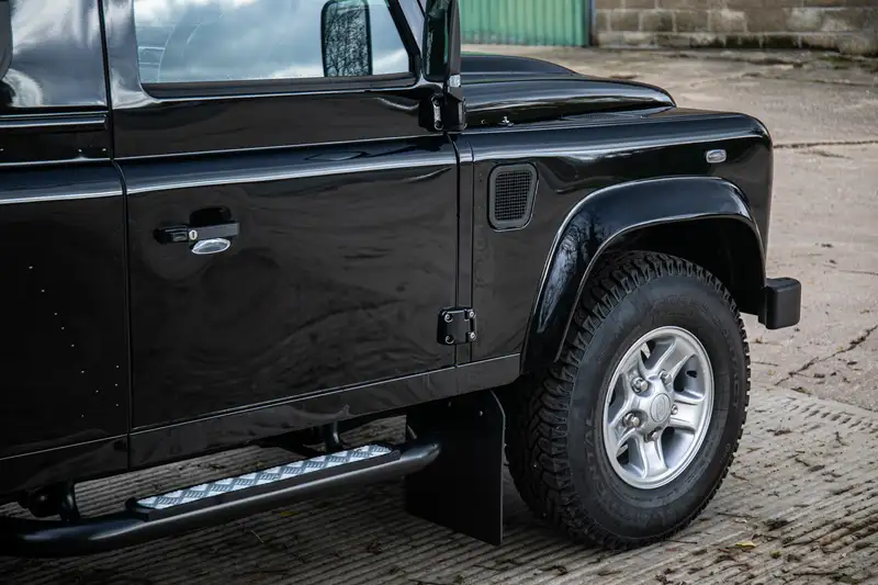 2016 Land Rover Defender 90 2.2 XS TDCI - 130 Miles-Sold