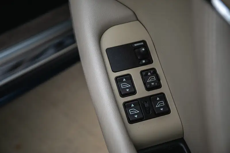 1996 Jaguar XJ6 3.2 Executive - 17,711 Miles-Sold