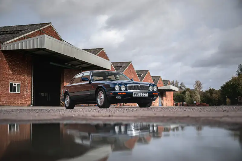 1996 Jaguar XJ6 3.2 Executive - 17,711 Miles-Sold