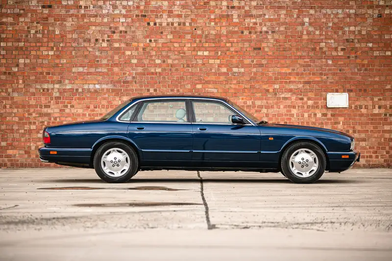 1996 Jaguar XJ6 3.2 Executive - 17,711 Miles-Sold