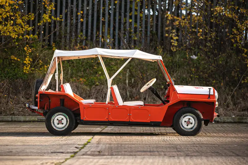 1968 Morris Mini Moke-Sold