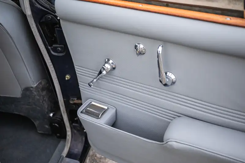 1967 Daimler Sovereign 420-For Sale