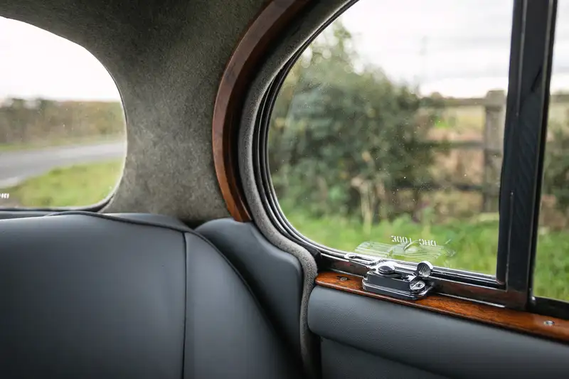 1967 Daimler Sovereign 420-For Sale