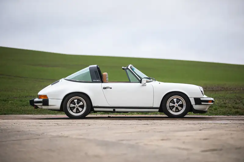 1979 Porsche 911 SC Targa-Sold