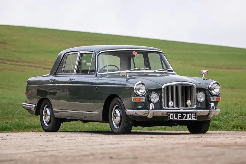 Iconic Auctioneers | 1965 Vanden Plas Princess 4-Litre R-Sold