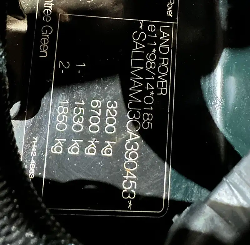 Iconic Auctioneers 2013 Range Rover Westminster Ex HRH Queen