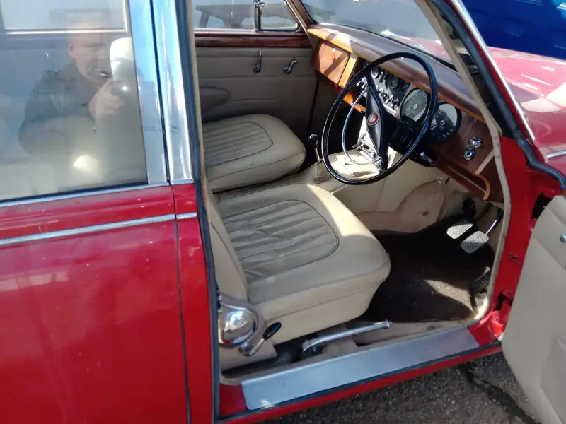 1962 Jaguar MK2 3.8 Saloon-Sold