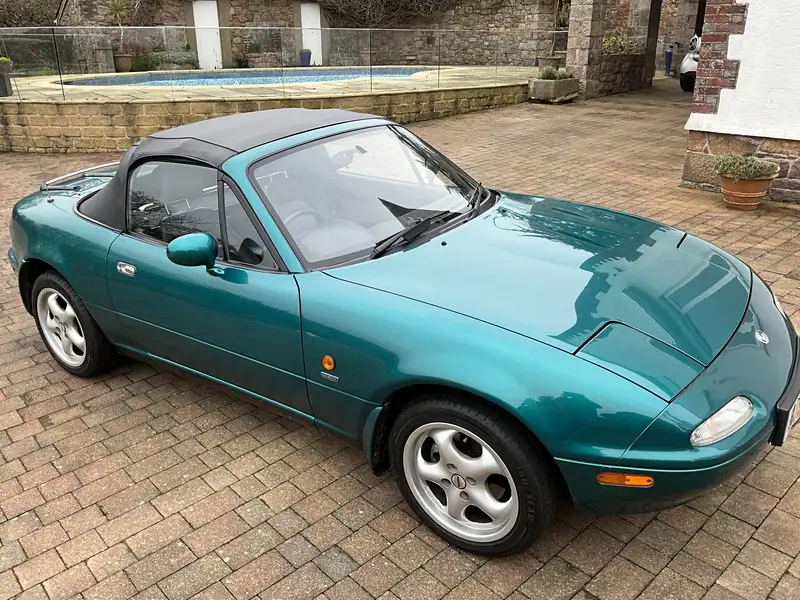 Iconic Auctioneers | 1998 Mazda MX-5 Mk1 Berkeley Limited Edition