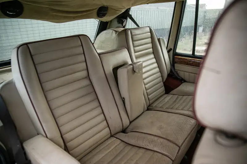1987 Range Rover EFi Auto Wood & Pickett-Sold