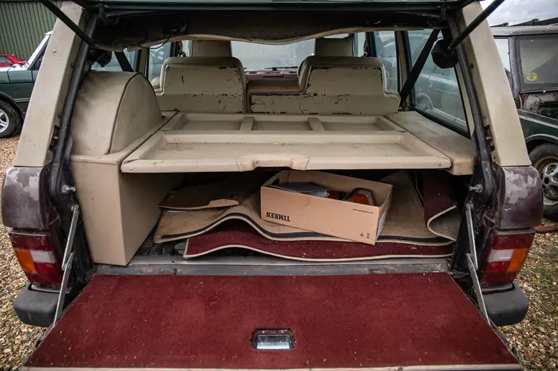 1987 Range Rover EFi Auto Wood & Pickett-Sold
