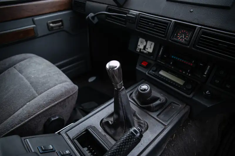 1987 Range Rover 5-Litre Manual-Sold
