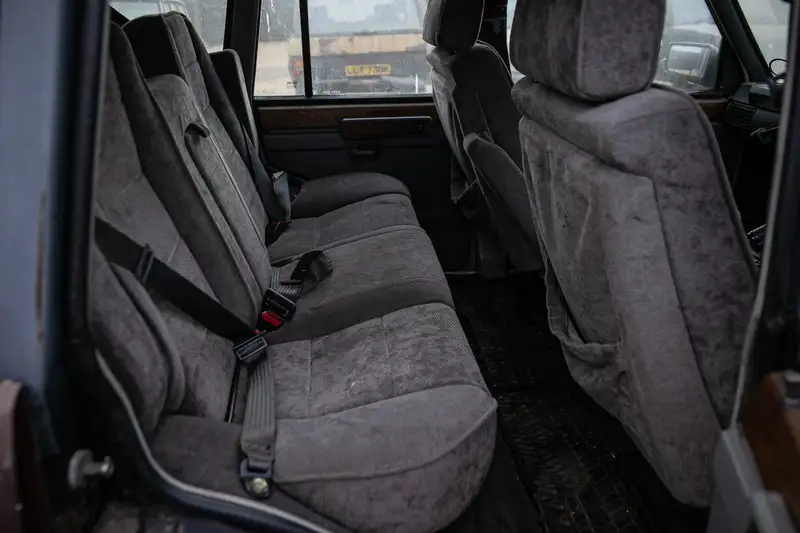1987 Range Rover 5-Litre Manual-Sold