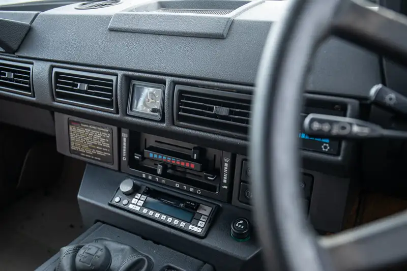 1985 Range Rover EFi Auto-Sold