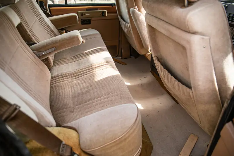 1985 Range Rover EFi Auto-Sold