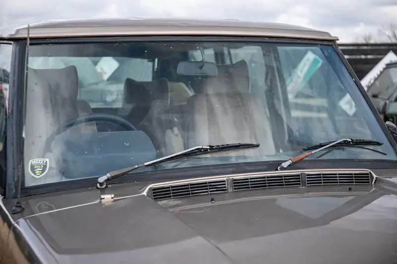 1985 Range Rover EFi Auto-Sold