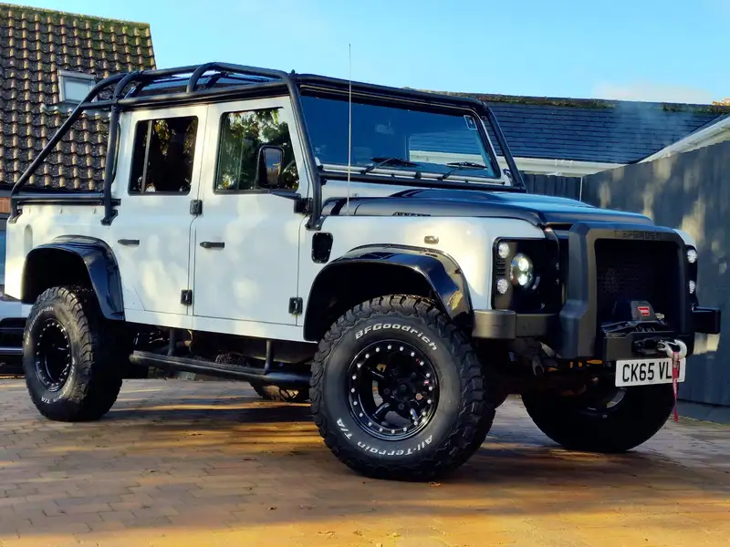 2016 Land Rover Defender 110TD D/C-For Sale