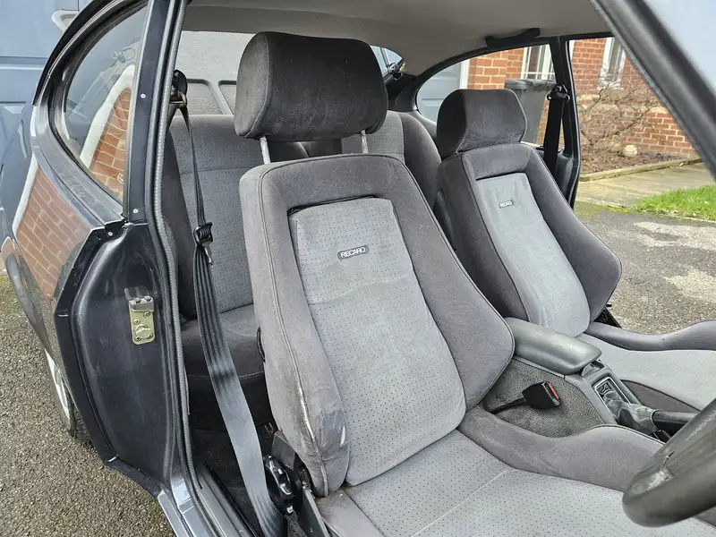 1986 Ford Capri Laser (Fitted with a 3.0 litre Essex engine)-For Sale