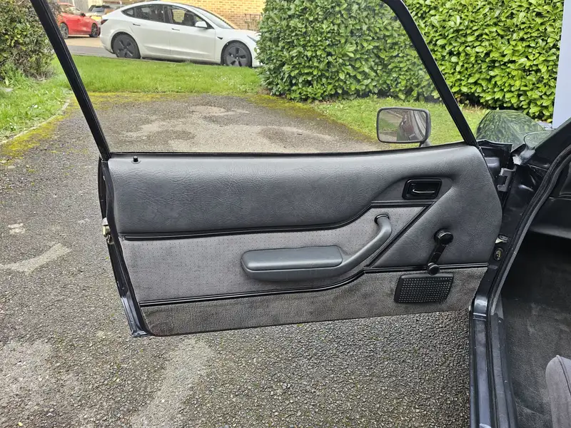 1986 Ford Capri Laser (Fitted with a 3.0 litre Essex engine)-For Sale