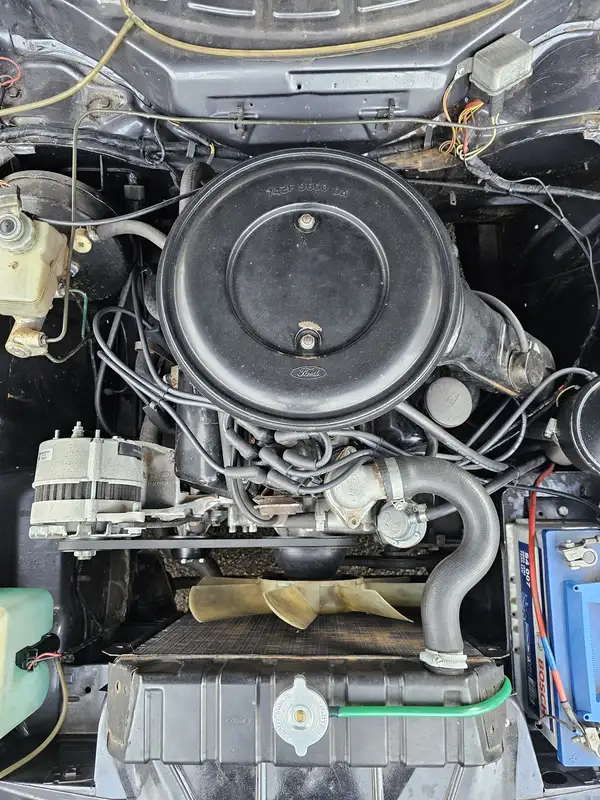 1986 Ford Capri Laser (Fitted with a 3.0 litre Essex engine)-For Sale