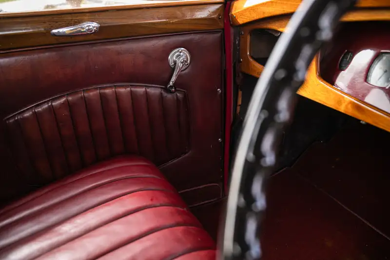 1930 Humber 16/50 Saloon-Sold