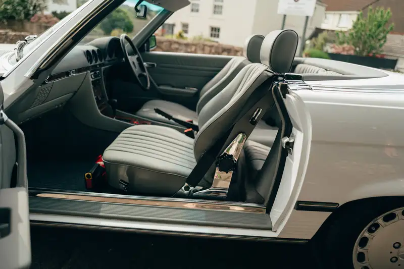 1987 Mercedes-Benz 500SL (R107)-Sold