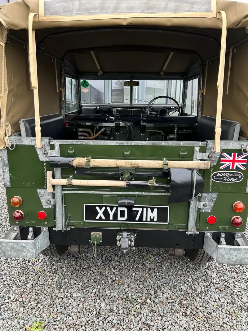1974 Land Rover Series III 88