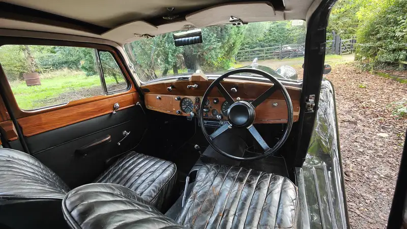 1947 Jaguar 2½-Litre Saloon-Sold