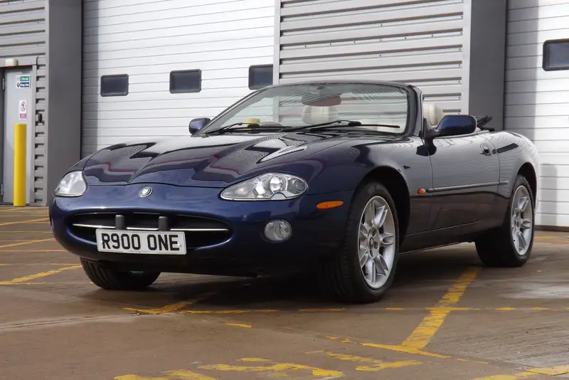 2001 Jaguar XK8 Convertible (X100)-Sold