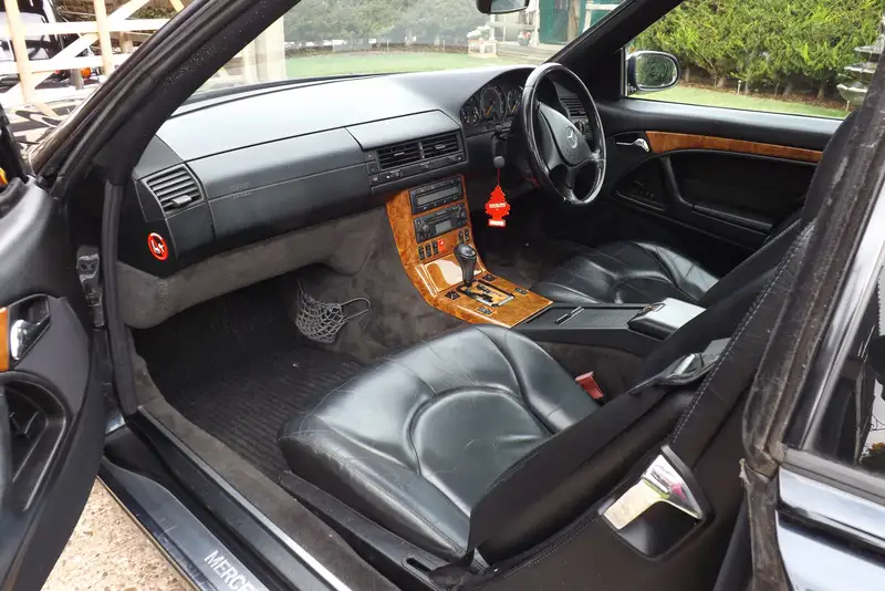 1999 Mercedes-Benz SL320 (R129)-Sold