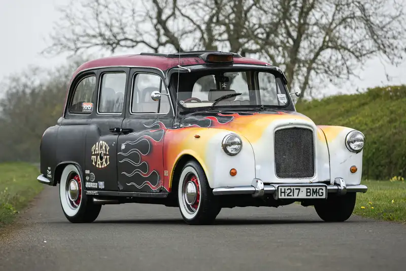 1990 Carbodies Hot Rod Taxi  (Chevrolet V8)-Sold