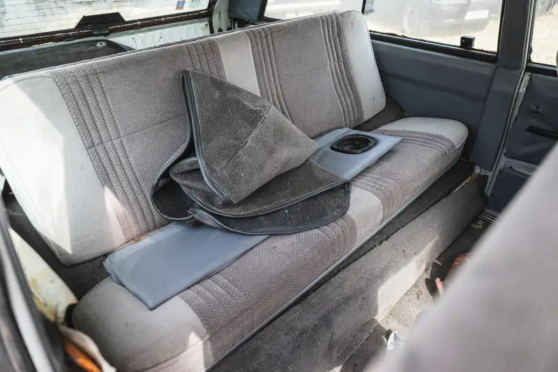 1977 Range Rover 3-Door V8 Lifeguard-Sold
