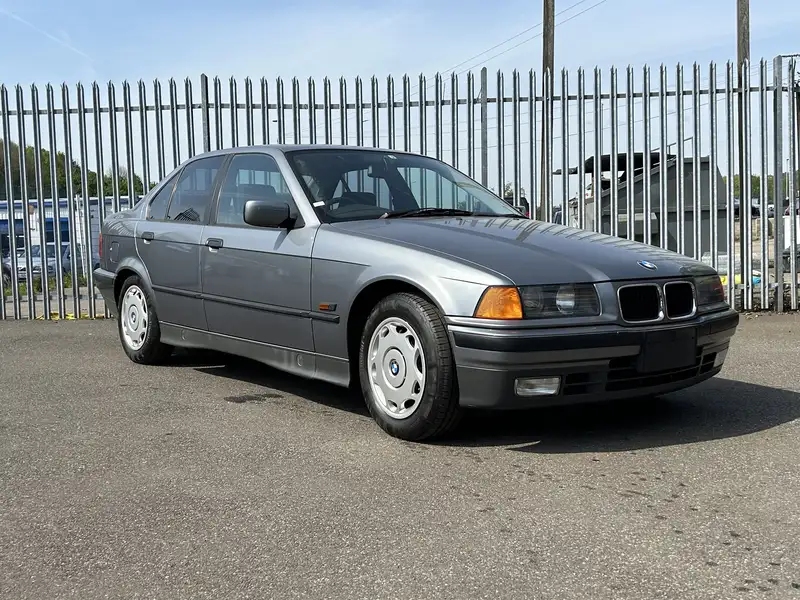 1994 BMW 318i E36-Sold