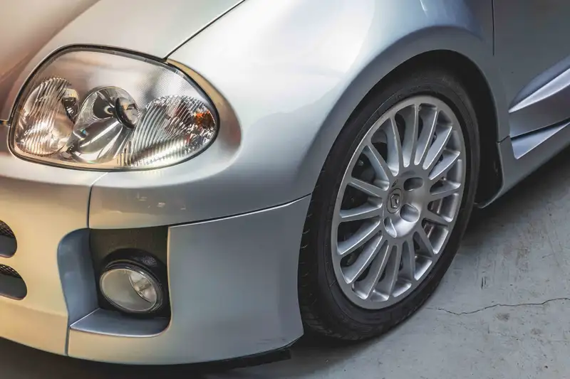 Universal Hobbies 1/43 - Renault Sport Clio V6 Trophy Tepac N°5 2001 (Occasion TB État, Boîte)