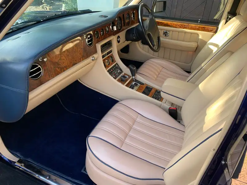 1995 Bentley Brooklands featured in 'The Crown'-Sold
