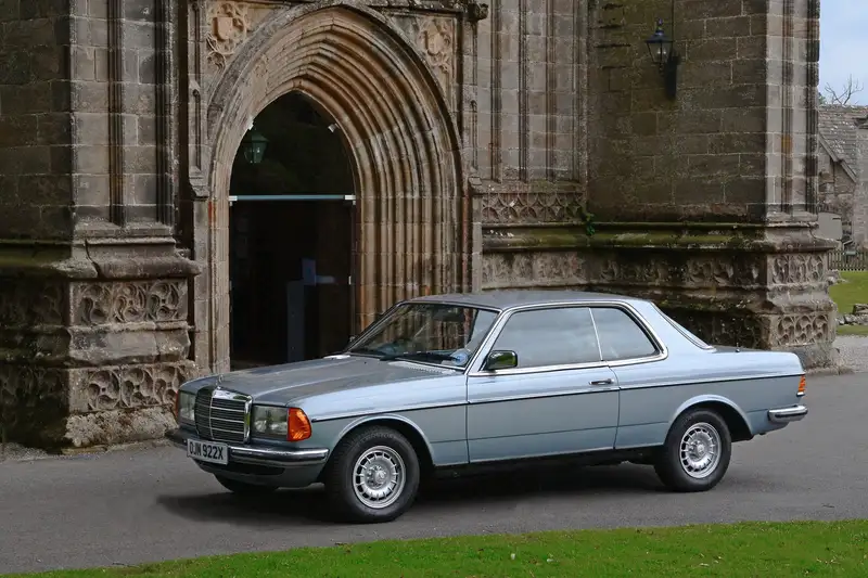 1982 Mercedes-Benz 280CE Coupé (C123)-For Sale