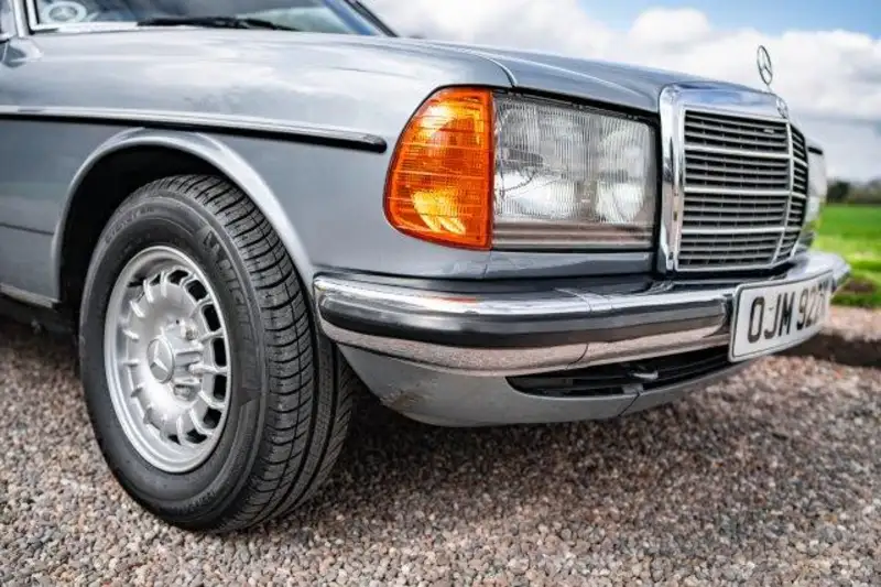 1982 Mercedes-Benz 280CE Coupé (C123)-For Sale