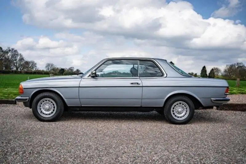 1982 Mercedes-Benz 280CE Coupé (C123)-For Sale