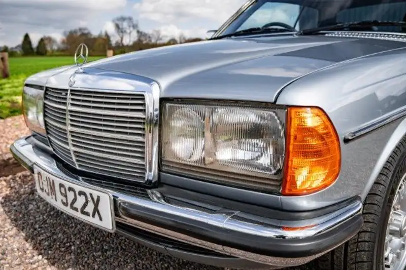 1982 Mercedes-Benz 280CE Coupé (C123)-For Sale
