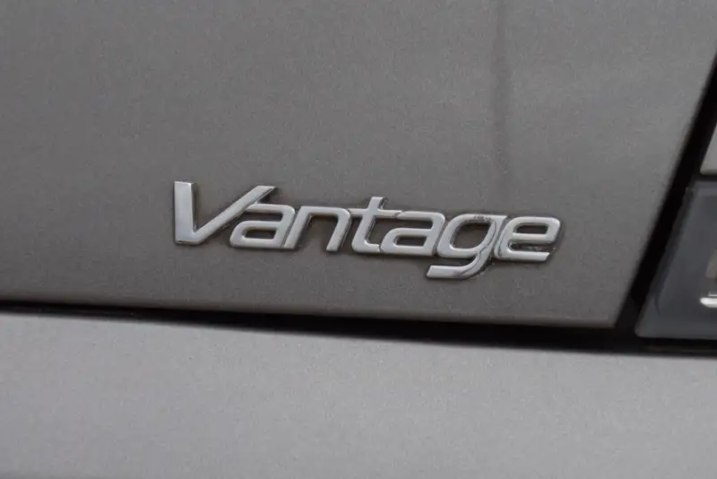 2006 Aston Martin Vantage 4.3 V8 Manual-Sold