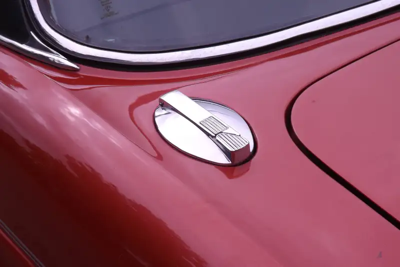 1978 Daimler Double-Six V12 Coupé-Sold
