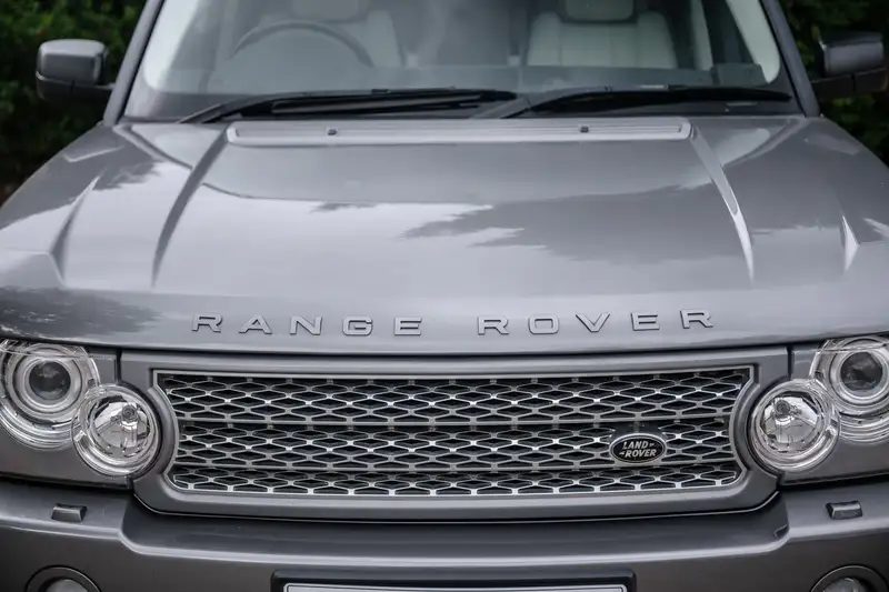 2009 Range Rover Vogue TDV8 SE (L322)-Sold