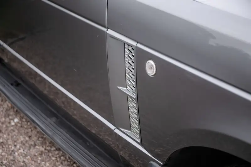 2009 Range Rover Vogue TDV8 SE (L322)-Sold