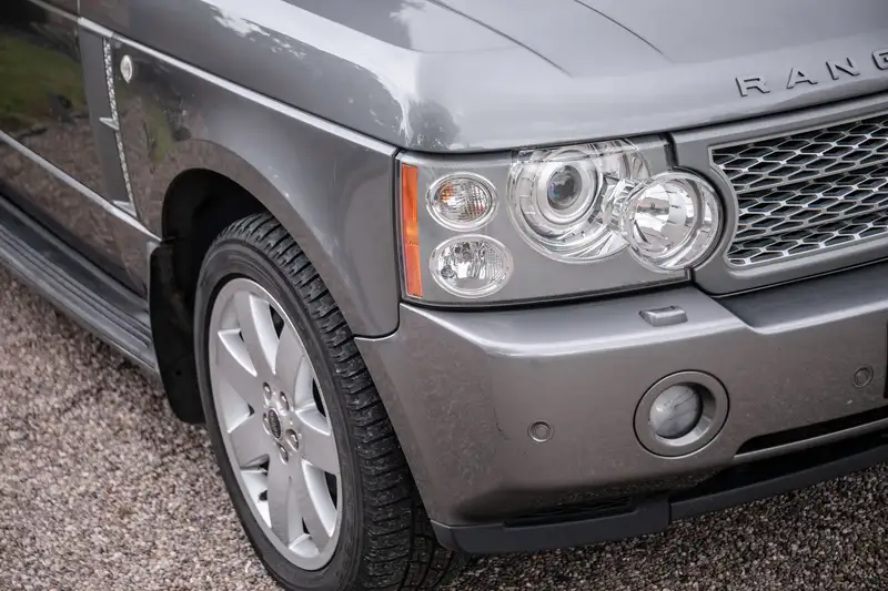 2009 Range Rover Vogue TDV8 SE (L322)-Sold