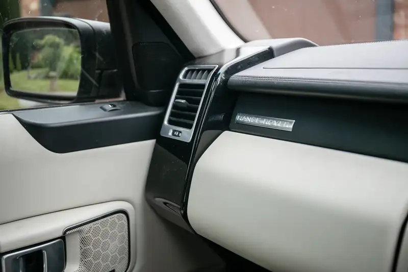 2009 Range Rover Vogue TDV8 SE (L322)-Sold