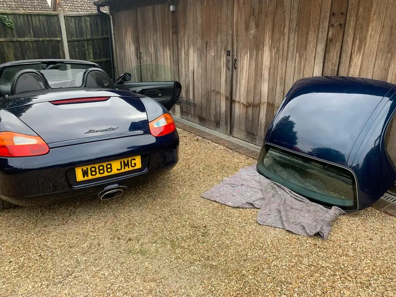 2000 Porsche Boxster 2.7-litre (986)-Sold