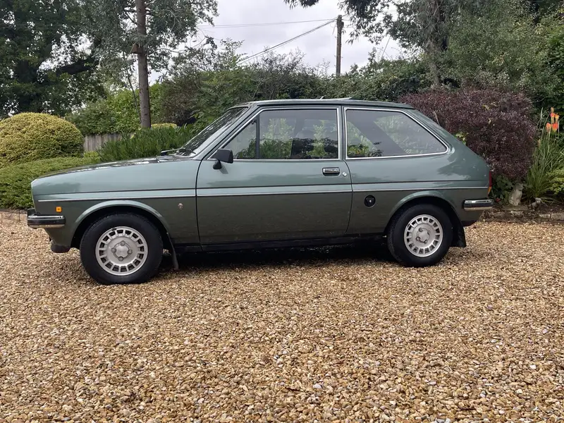 1981 Ford Fiesta 1.3 Ghia-Sold